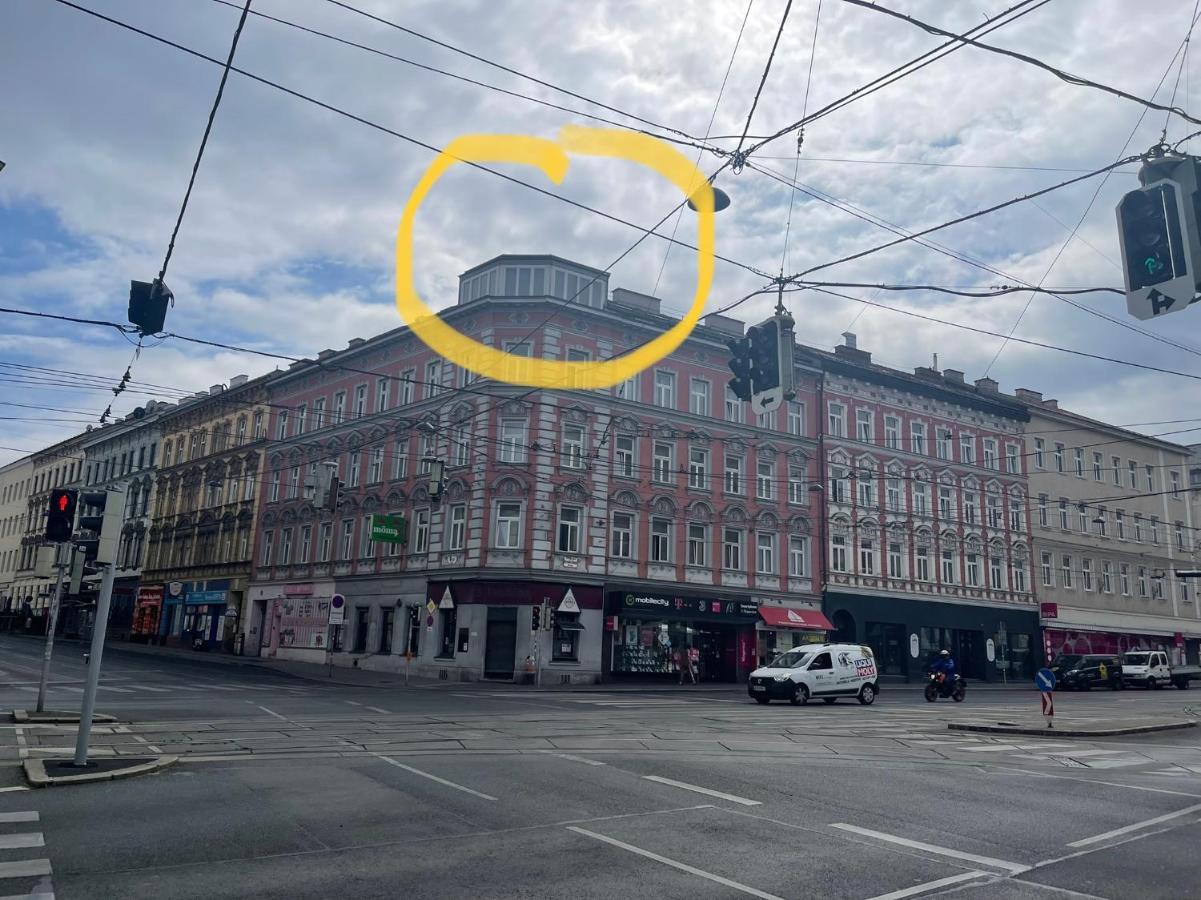 Gesamte Unterkunft Ueber Den Daechern Wiens Exteriör bild